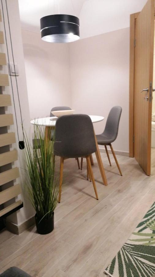 Apartmani Part Divcibare Luaran gambar