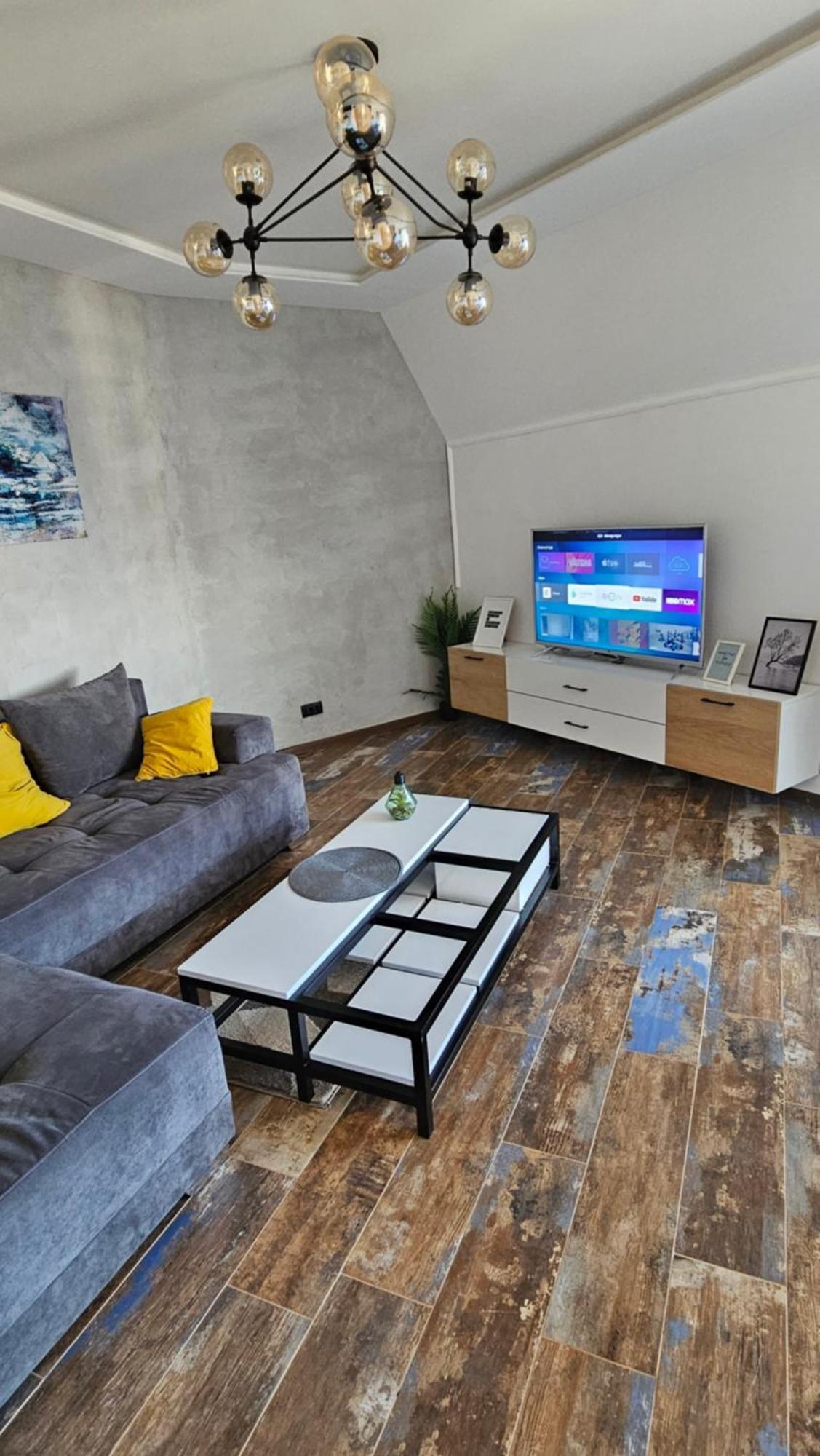 Apartmani Part Divcibare Luaran gambar